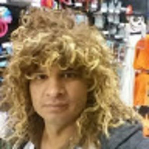 Meet your Posher, Raul